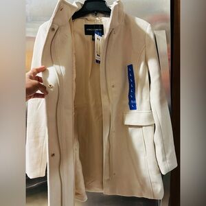 Vince Camuto✨Cream Trench Coat for Women